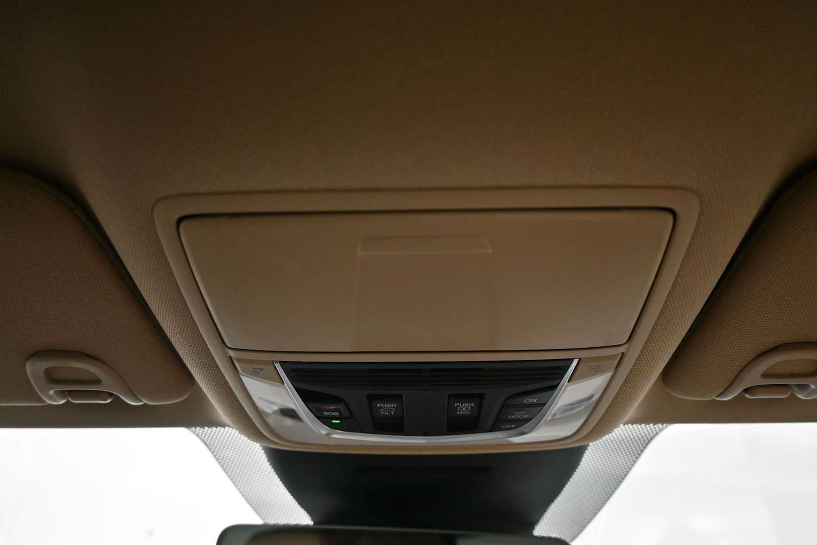 Certified 2025 Acura MDX SH-AWD image 18