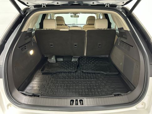 Used 2019 Lincoln Nautilus Select AWD/4WD image 32