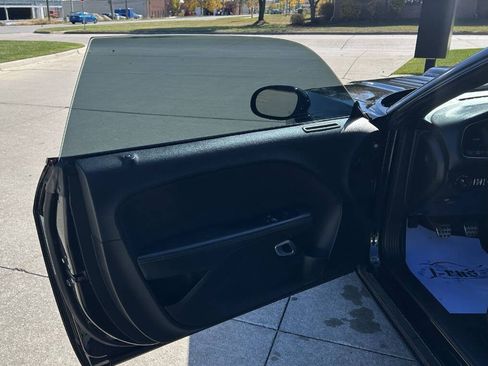 Used 2016 Dodge Challenger R/T image 36