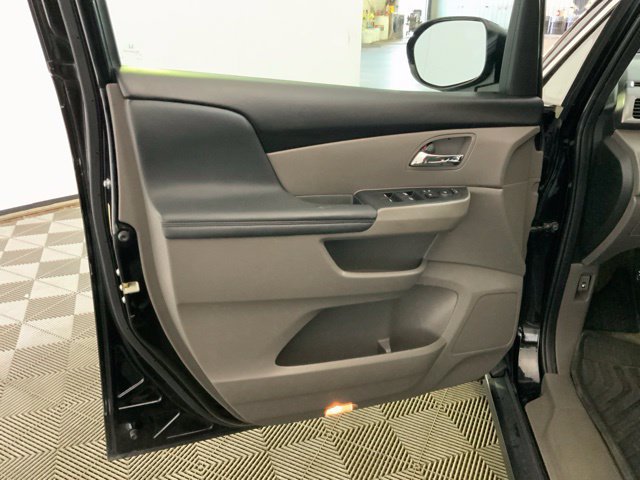 Used 2015 Honda Odyssey EX-L image 47