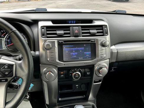 Used 2019 Toyota 4Runner SR5 image 7