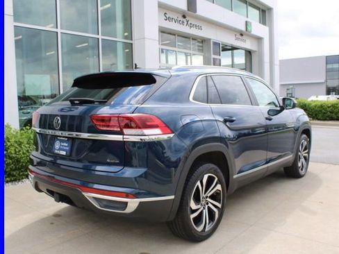Used 2023 Volkswagen Atlas Cross Sport SEL AWD/4WD image 6