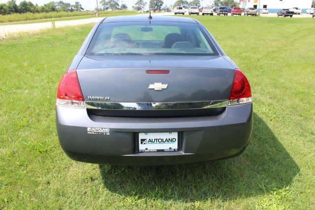 Used 2010 Chevrolet Impala LS FWD image 9
