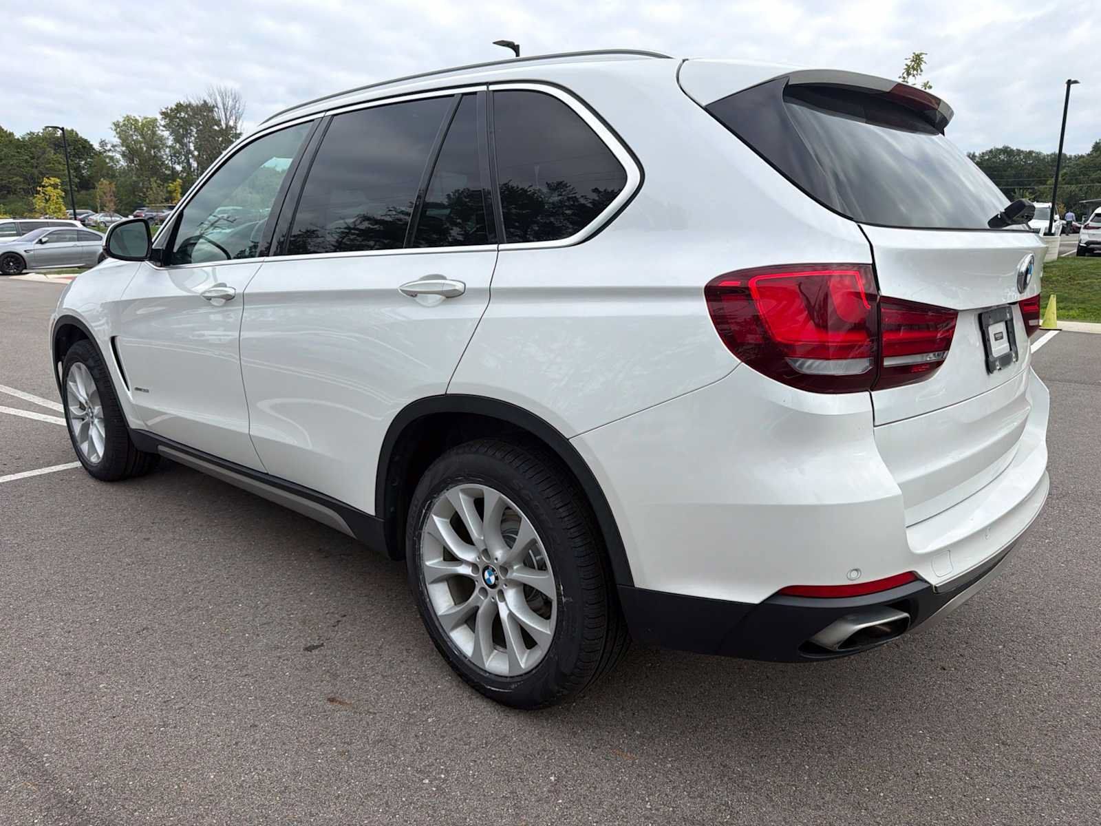 Used 2018 BMW X5 xDrive35i w/ Driving Assistance Package AWD/4WD image 13