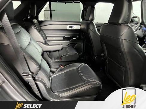 Used 2023 Ford Explorer ST w/ Equipment Group 401A AWD/4WD image 23