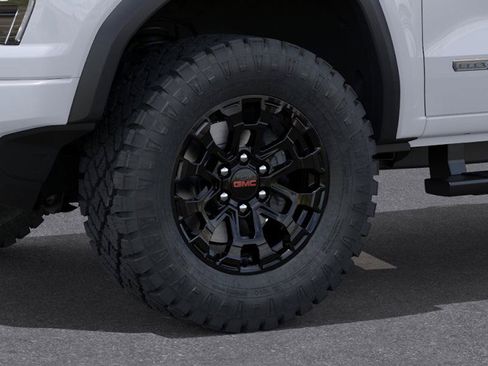 New 2026 GMC Canyon Elevation w/ Convenience Package image 9