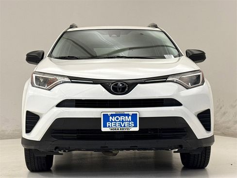 Used 2017 Toyota RAV4 LE image 3