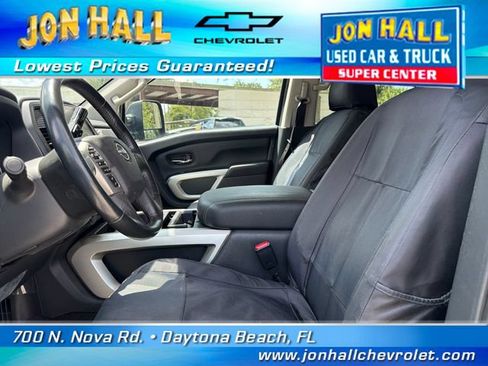 Used 2023 Nissan Titan SV w/ SV Convenience Package AWD/4WD image 19