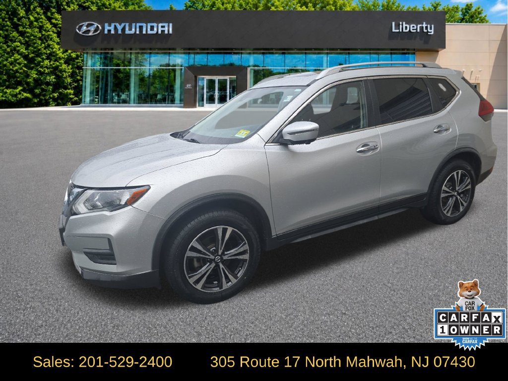 Used 2019 Nissan Rogue SV w/ Sun & Sound Touring Package AWD/4WD image 1