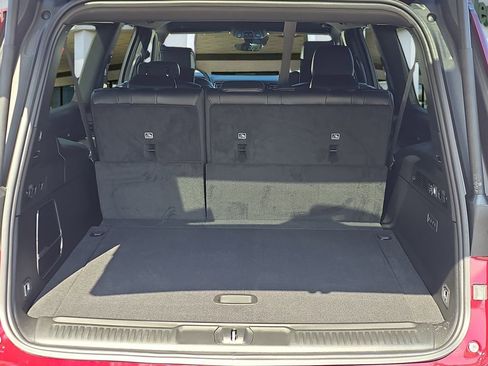 New 2026 Jeep Grand Wagoneer L Limited w/ Convenience Group I image 8