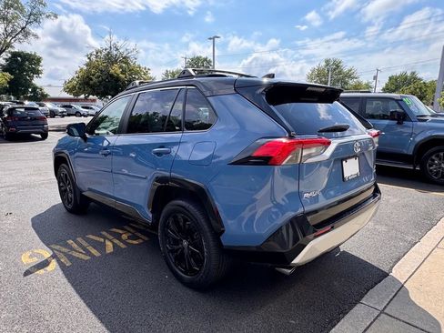 Used 2025 Toyota RAV4 XSE AWD/4WD image 3