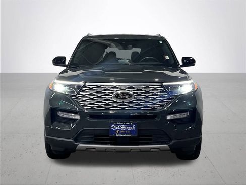 Used 2022 Ford Explorer Platinum w/ Equipment Group 601A image 4