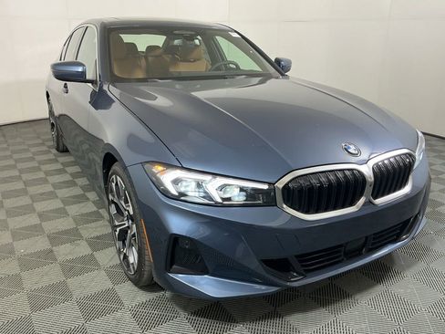 New 2026 BMW 330i Sedan w/ Premium Package image 4