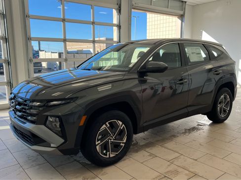 New 2026 Hyundai Tucson Blue SE AWD/4WD image 1