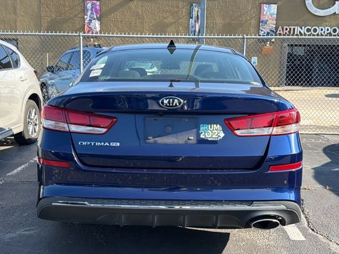 Used 2020 Kia Optima LX FWD image 16