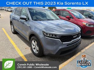 Used 2023 Kia Sorento LX FWD video 1