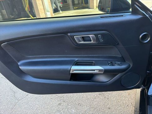 Used 2018 Ford Mustang GT w/ GT Performance Package image 12