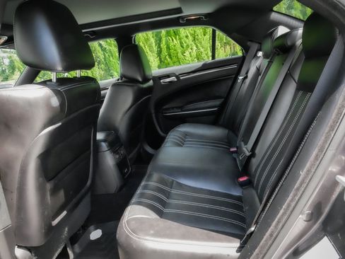 Used 2021 Chrysler 300 S RWD image 8