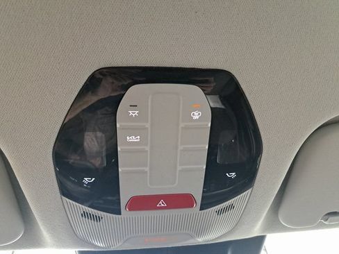 Used 2025 Kia K4 FWD image 17