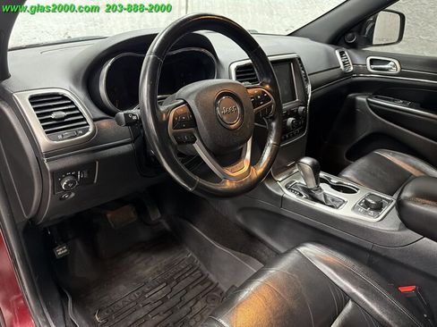Used 2018 Jeep Grand Cherokee Limited image 3