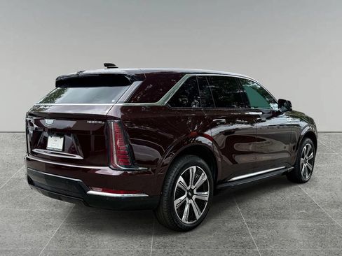Used 2025 Cadillac Escalade IQ Luxury 2 w/ LPO, Premium Carpet Package AWD/4WD image 10