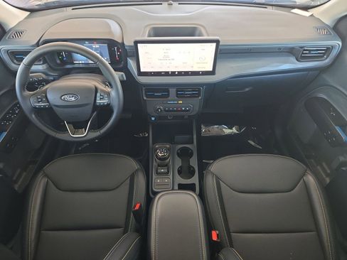 Used 2025 Ford Maverick Lobo AWD/4WD image 23