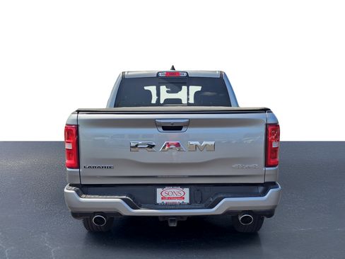 Used 2025 RAM 1500 Laramie w/ Sport Appearance Package AWD/4WD image 11