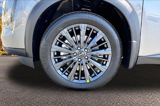 New 2026 Nissan Pathfinder SL w/ SL Premium Package FWD image 12