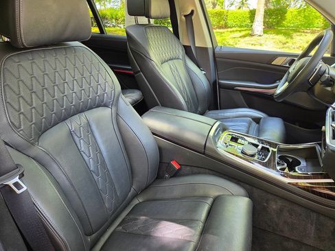 Used 2026 BMW X7 xDrive40i AWD/4WD image 10