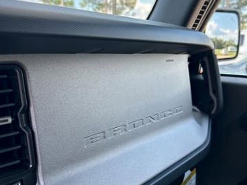 New 2024 Ford Bronco Outer Banks w/ Sasquatch Package image 35
