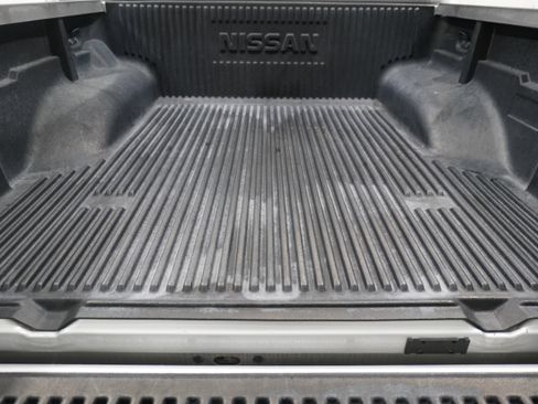 Used 2016 Nissan Frontier SV image 20