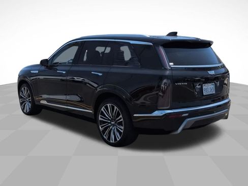 Used 2026 Cadillac Vistiq Premium Luxury AWD/4WD image 7