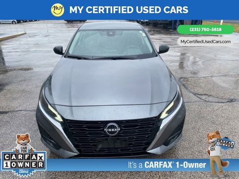 Used 2024 Nissan Altima 2.5 SV FWD image 2