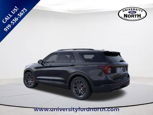 New 2026 Ford Explorer ST-Line w/ ST-Line Street Pack image 4