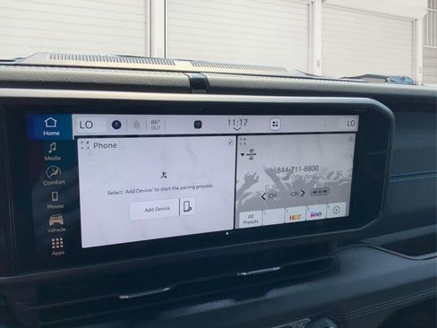 Used 2024 Jeep Wrangler Unlimited Rubicon 4xe image 28