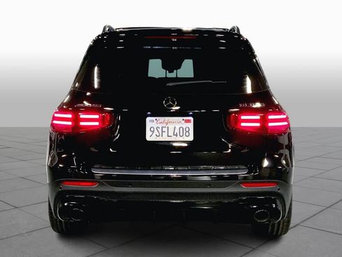 Used 2025 Mercedes-Benz GLB 35 AMG 4MATIC image 4