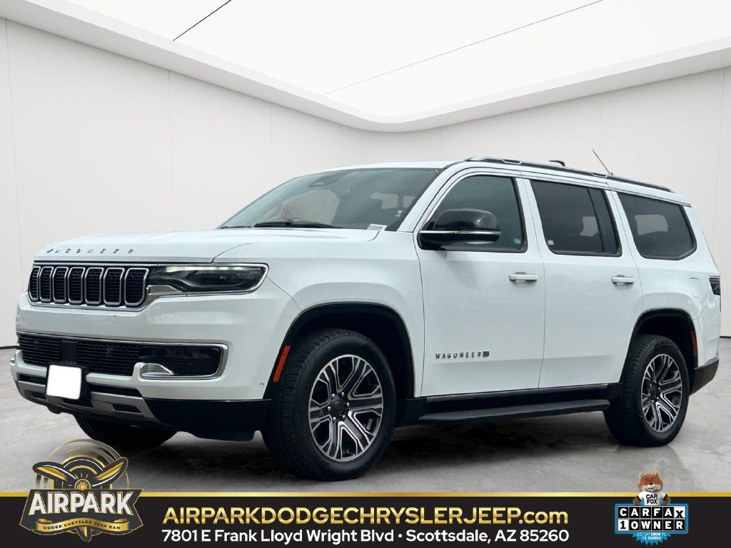 Used 2024 Jeep Wagoneer Series II w/ Flexible Seating Group RWD image 1