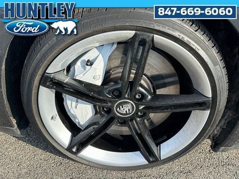 Used 2020 Porsche Taycan 4S image 10