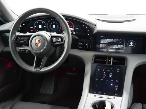 Used 2022 Porsche Taycan 4S AWD/4WD image 16