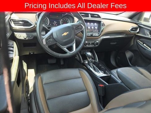 Used 2021 Chevrolet TrailBlazer ACTIV w/ Sun and Liftgate Package AWD/4WD image 18