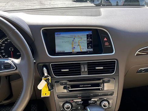 Used 2017 Audi Q5 3.0T Premium Plus w/ Technology Package image 7