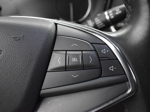 Used 2021 Cadillac XT5 Luxury AWD/4WD image 17