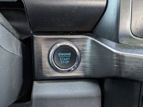 Used 2023 Ford F250 Lariat w/ FX4 Off-Road Package image 36