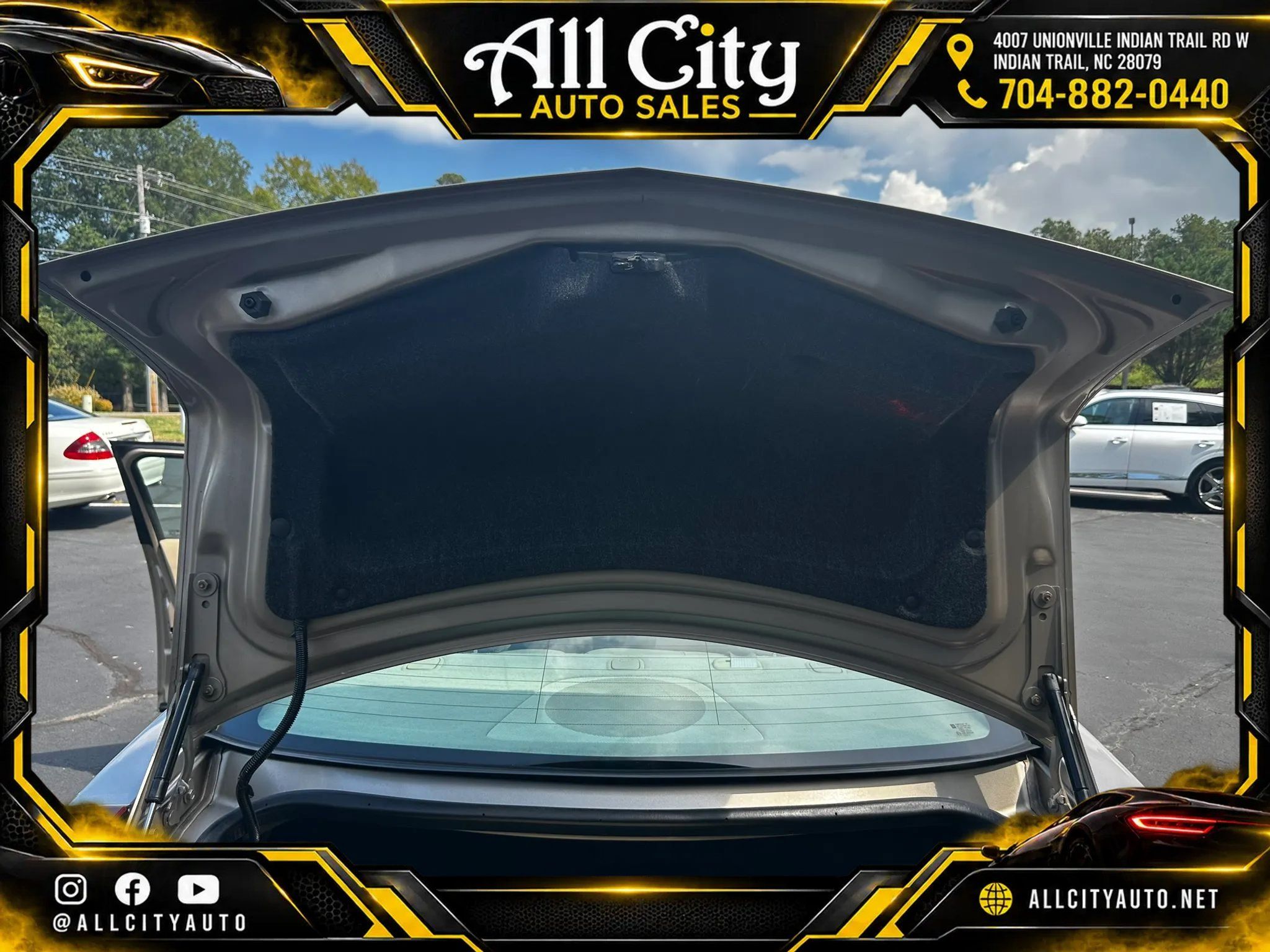 Used 2005 Cadillac CTS 3.6 w/ Preferred Equipment Group RWD image 34