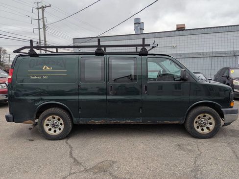 Used 2013 GMC Savana 1500 1500 AWD 3dr Cargo Van w/ Power Package image 8