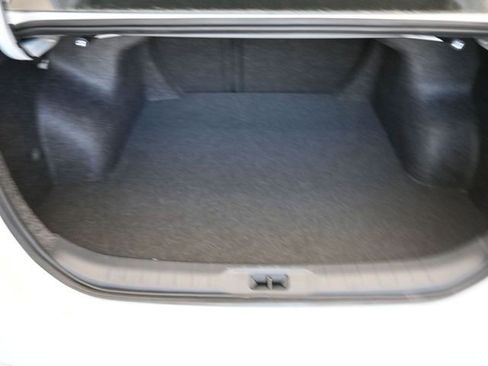 Used 2025 Nissan Altima 2.5 S FWD image 25
