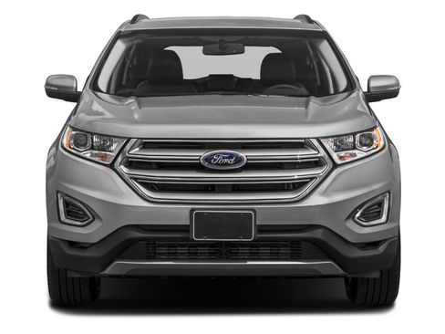 Used 2018 Ford Edge Titanium FWD image 24