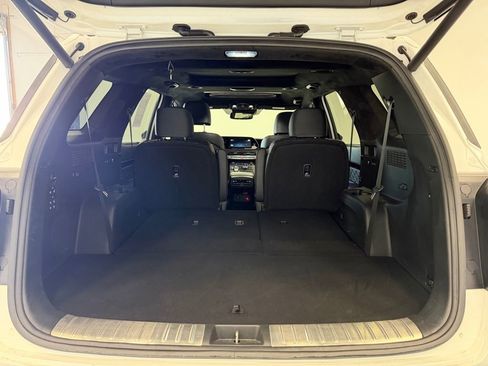Used 2022 Hyundai Palisade Calligraphy image 31