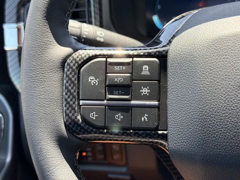 New 2026 Ford F250 Lariat w/ Black Appearance Package AWD/4WD image 36