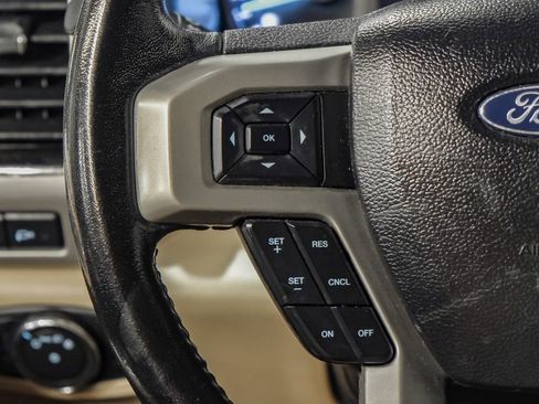 Used 2021 Ford F250 Lariat w/ Lariat Ultimate Package AWD/4WD image 17